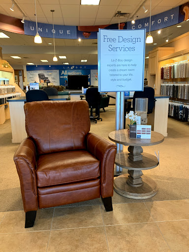 Furniture Store «La-Z-Boy Furniture Galleries», reviews and photos, 4087 Richmond Rd, Beachwood, OH 44122, USA