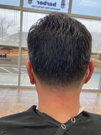 Barber Shop «17 Barber Shop», reviews and photos, 754 Warrenton Rd #101, Fredericksburg, VA 22406, USA