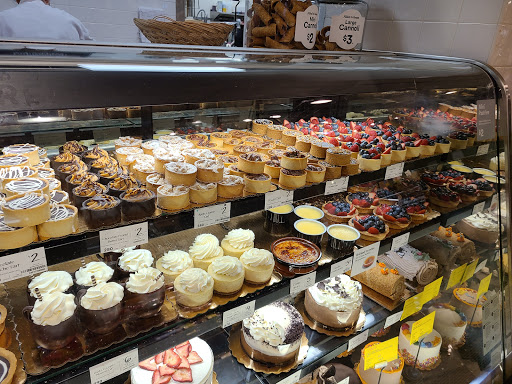 Grocery Store «Whole Foods Market», reviews and photos, 821 W Lancaster Ave, Wayne, PA 19087, USA