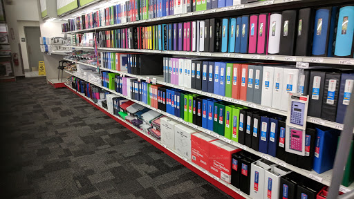 Office Supply Store «Staples», reviews and photos, 16751 Clover Rd, Noblesville, IN 46060, USA