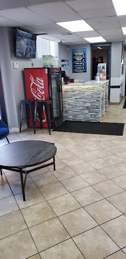 Car Wash «Evanston Car Wash & Detail Center», reviews and photos, 2416 Dempster St, Evanston, IL 60202, USA