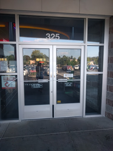 Movie Theater «Regal Cinemas Hilltop 9 Cinema», reviews and photos, 325 Beavercreek Rd, Oregon City, OR 97045, USA