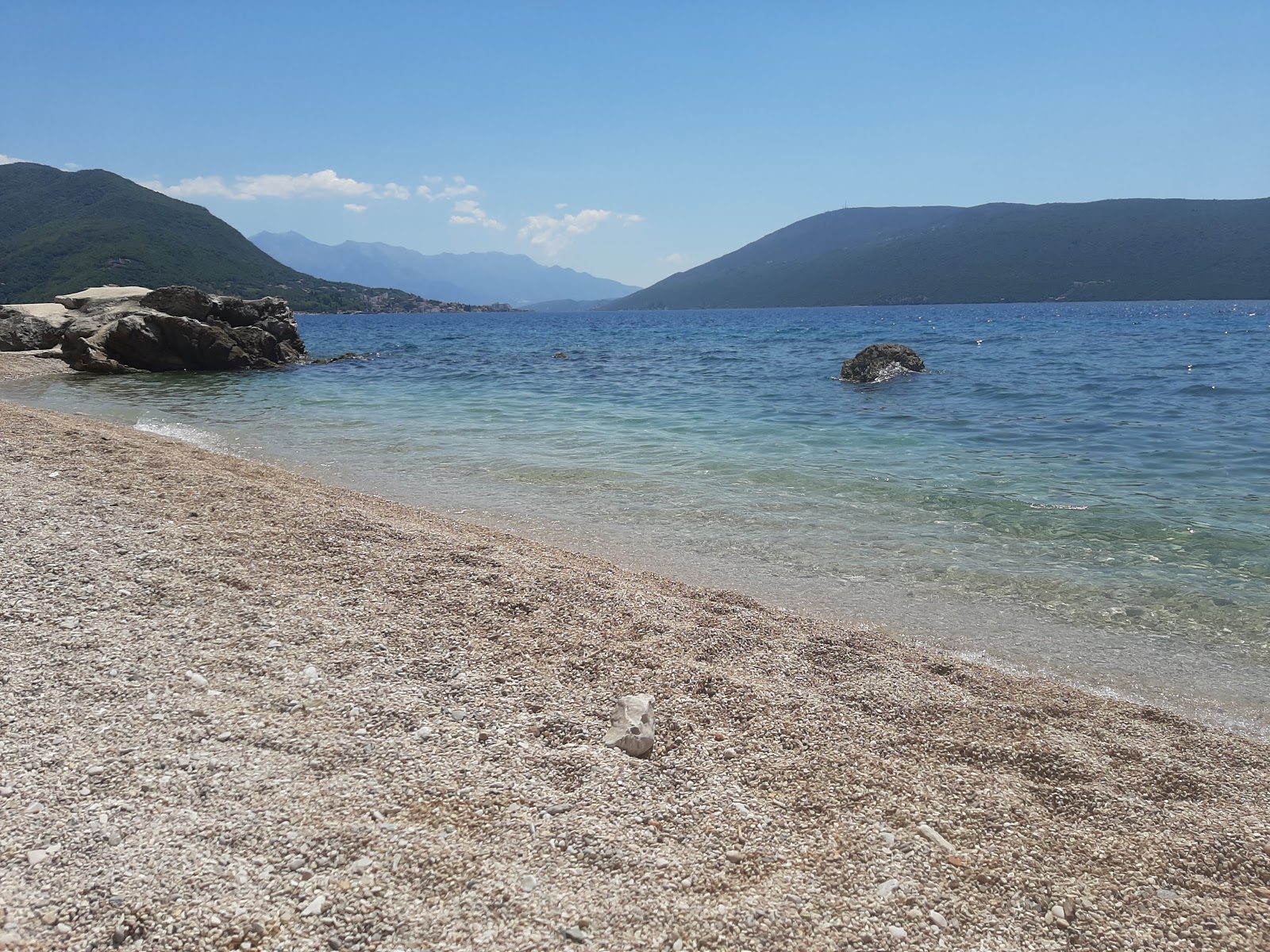 Zdjęcie Savina beach i osada