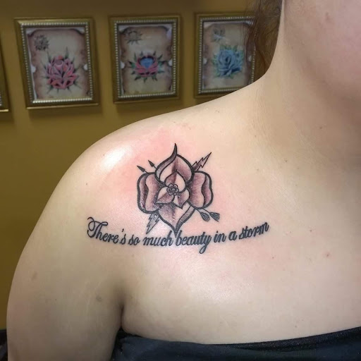 Tattoo Shop «Hollyweird Tattoos», reviews and photos, 569 GA-138, Jonesboro, GA 30236, USA