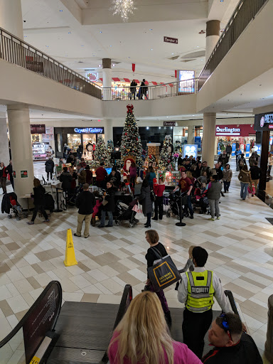 Shopping Mall «Crossgates Mall», reviews and photos, 1 Crossgates Mall Rd, Albany, NY 12203, USA