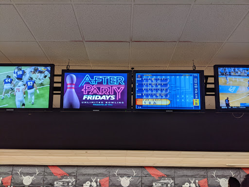 Bowling Alley «Brunswick Zone Roselle Lanes», reviews and photos, 1100 W Lake St, Roselle, IL 60172, USA