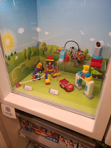 Toy Store «The LEGO Store», reviews and photos, 6600 Topanga Canyon Blvd, Canoga Park, CA 91303, USA