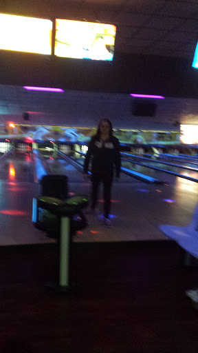 Bowling Alley «AMF Pin-O-Rama Lanes», reviews and photos, 1724 Genesee St, Utica, NY 13502, USA