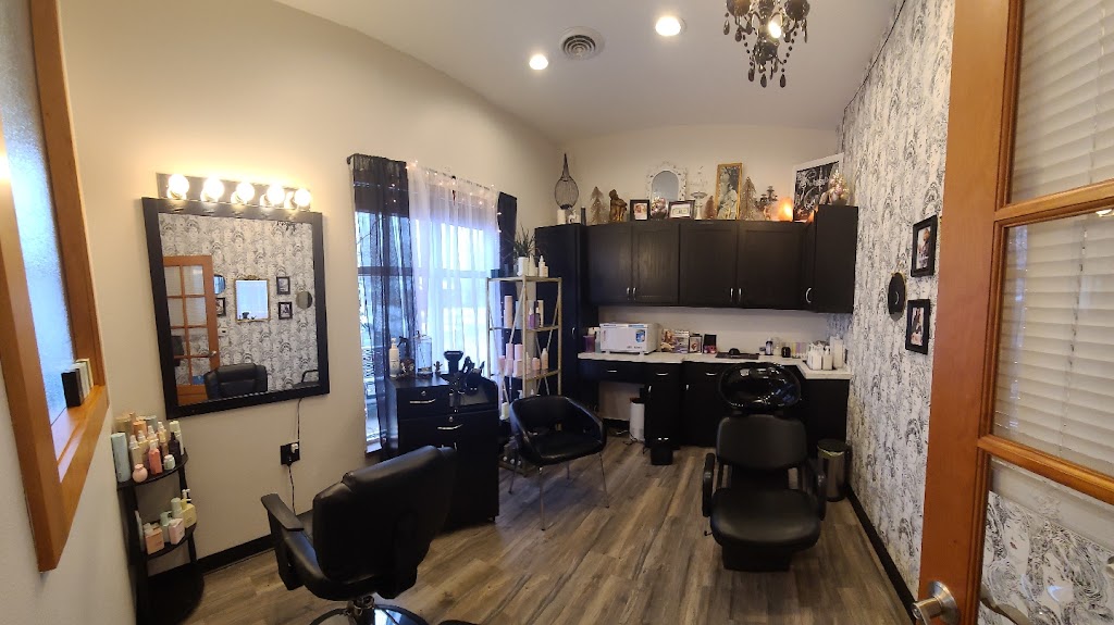 Salem Hair Studio 53590