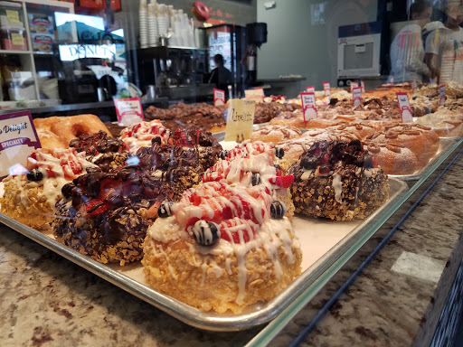 Donut Shop «Mojo Donuts & Fried Chicken», reviews and ...