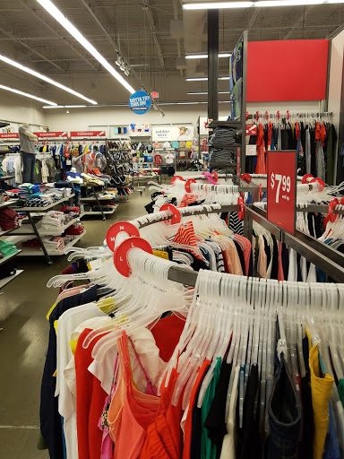 Clothing Store «Old Navy», reviews and photos, 19401 Alderwood Mall Pkwy, Lynnwood, WA 98036, USA