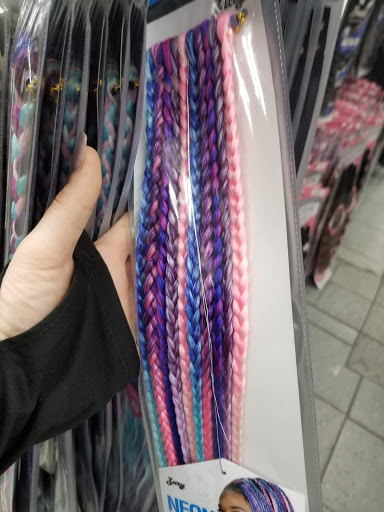 Beauty Supply Store «Hollywood Beauty Supply 4», reviews and photos, 7733 Olive Blvd, University City, MO 63130, USA