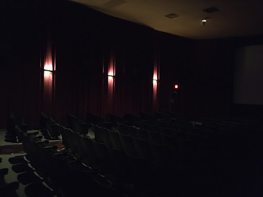 Movie Theater «AMC Classic Salem Valley 8», reviews and photos, 1700 Apperson Dr, Salem, VA 24153, USA
