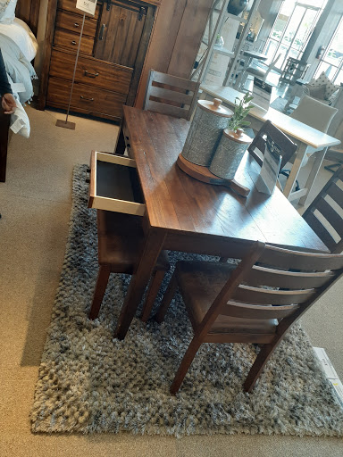 Furniture Store «Ashley HomeStore», reviews and photos, 910 Tupelo Commons, Tupelo, MS 38804, USA