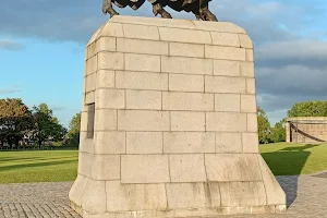 Robert the Bruce Statue image