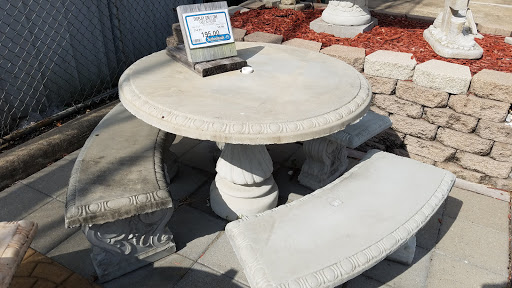 Hardware Store «Sutherlands Lumber #3119», reviews and photos, 4545 College St, Beaumont, TX 77707, USA