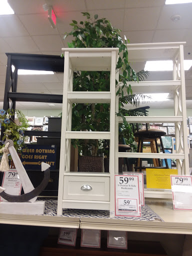 Christmas Store «Christmas Tree Shops», reviews and photos, 4001 Shoppes Blvd, Moosic, PA 18507, USA