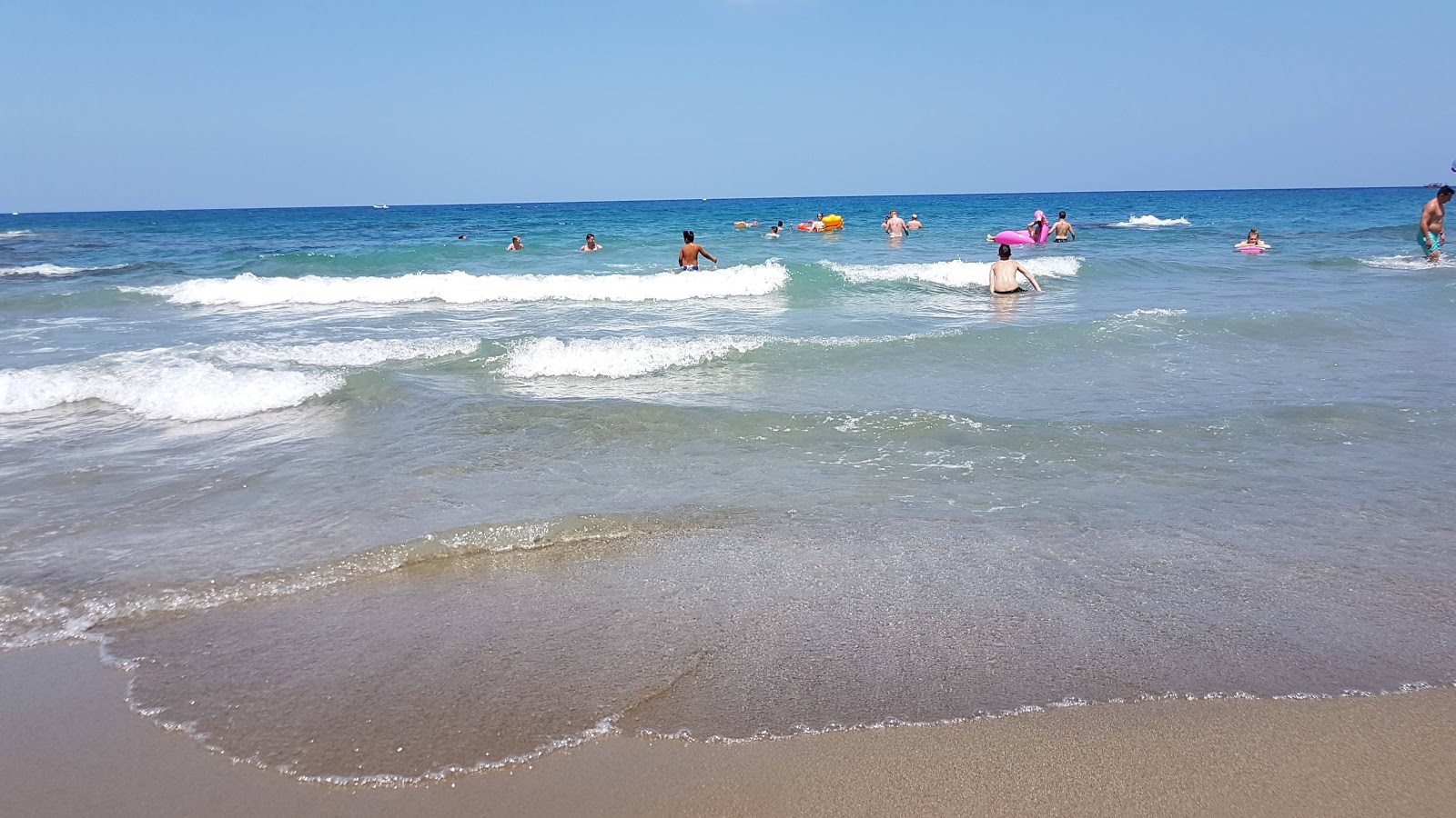 Photo of Hersonissos beach II with very clean level of cleanliness