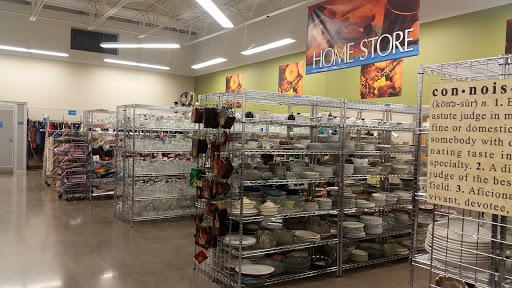 Thrift Store «Goodwill Store & Donation Center», reviews and photos, 5518 Touhy Ave, Skokie, IL 60077, USA