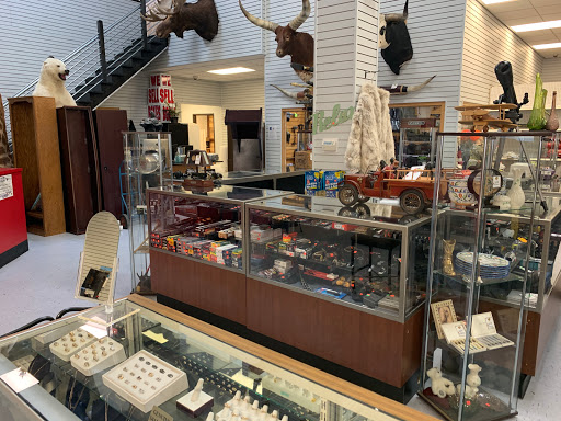 Mattress Store «Furniture & Mattress Warehouse», reviews and photos, 3110 8th St S, Moorhead, MN 56560, USA