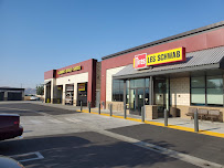 Les Schwab Tire Center