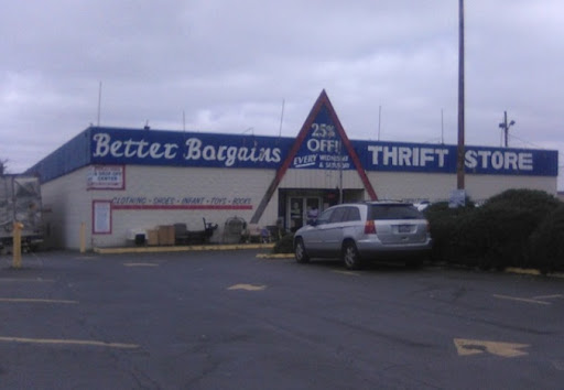 Thrift Store «Better Bargains Thrift Store», reviews and photos, 10209 NE Sandy Blvd, Portland, OR 97220, USA