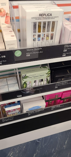 Cosmetics Store «SEPHORA», reviews and photos, 100 Cambridgeside Pl, Cambridge, MA 02141, USA