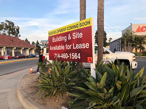 Sign Shop «FASTSIGNS», reviews and photos, 24282 Swartz Dr, Lake Forest, CA 92630, USA