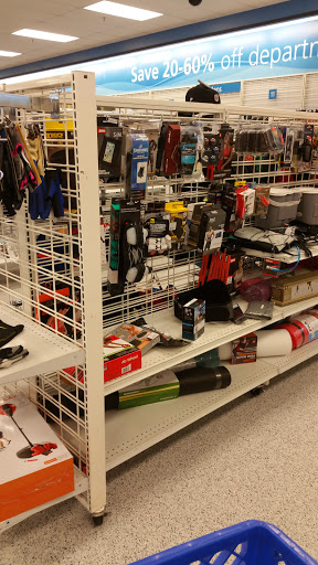 Clothing Store «Ross Dress for Less», reviews and photos, 1140 Bullsboro Dr, Newnan, GA 30265, USA