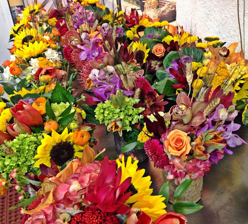 Florist «Kikilis Florist», reviews and photos, 417 S Pinellas Ave, Tarpon Springs, FL 34689, USA