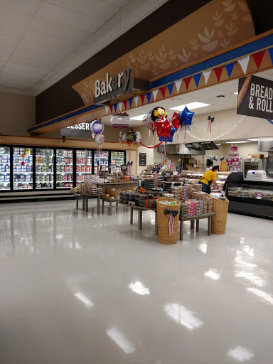 Grocery Store «Stop & Shop», reviews and photos, 498 Bushy Hill Rd, Simsbury, CT 06070, USA