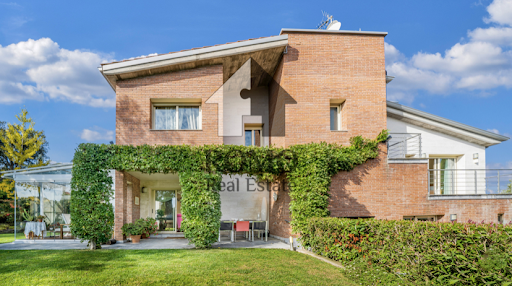 ROMO Real Estate en Santa Perpètua de Mogoda