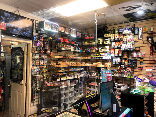 Tobacco Shop «UP IN SMOKE SHOP», reviews and photos, 190 E Carson St, Carson, CA 90745, USA