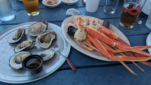 The Full Moon Oyster Bar - Jamestown