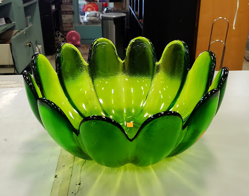 Thrift Store «St Vincent», reviews and photos, 310 Central Ave N, Kent, WA 98032, USA