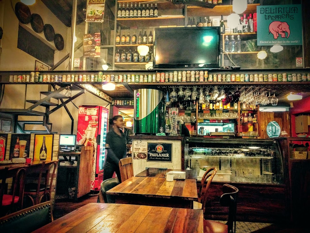 Armazém e Botequim Granel na cidade Niterói