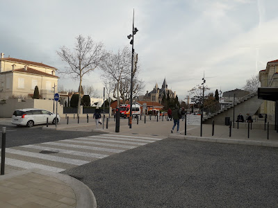 Salon-de-Provence – Gare routière à Salon-de-Provence