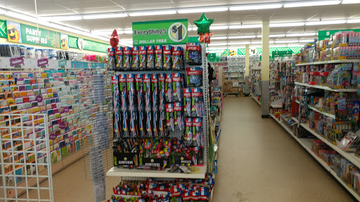 Dollar Store «Dollar Tree», reviews and photos, 171 W Lee Hwy, Warrenton, VA 20186, USA