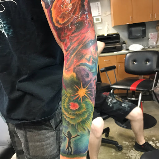 Tattoo Shop «Hellcat Tattoo», reviews and photos, 1896 Palm Beach Lakes Blvd #100, West Palm Beach, FL 33409, USA