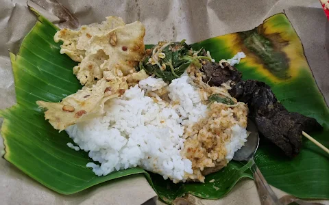 WARUNG NASI PECEL BU RATNO image