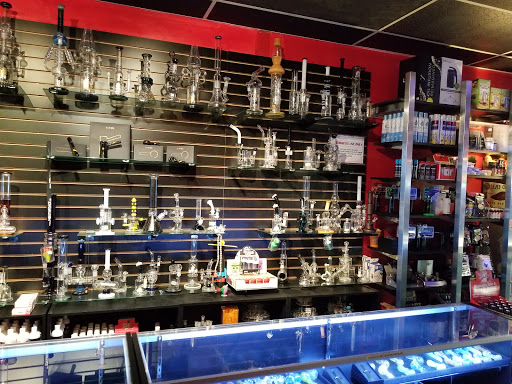 Tobacco Shop «ISMOKE OUTLET | Smoke Shop and Vape Shop», reviews and photos, 6220 S Orange Blossom Trail #608, Orlando, FL 32809, USA