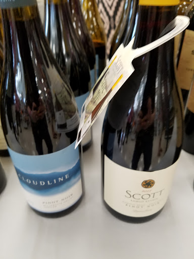 Wine Store «Arrow Wine & Spirits», reviews and photos, 615 Lyons Rd, Dayton, OH 45459, USA