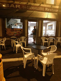 Atmosphère du Restaurant Oukherfellah Mohand à Lery - n°5