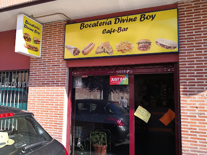 Bar Bocateria Divine Boy - C. Teniente Ochoa, 3, 40002 Segovia, Spain
