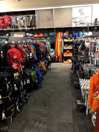 Camping Store «REI», reviews and photos, 6281 W 135th St, Overland Park, KS 66223, USA