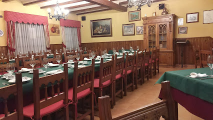 Restaurante San Basilio - C. San Andres, 40, 40200 Cuéllar, Segovia, Spain