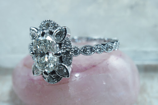 Jewelry Store «Custom», reviews and photos, 3206 N Davidson St, Charlotte, NC 28205, USA