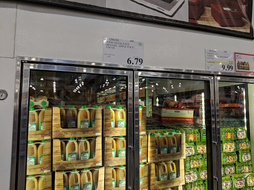 Warehouse store «Costco Wholesale», reviews and photos, 25900 SW Heather PI, Wilsonville, OR 97070, USA