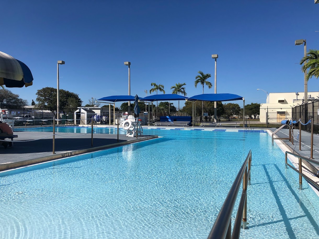 Lauderdale Lakes Swimming Pool