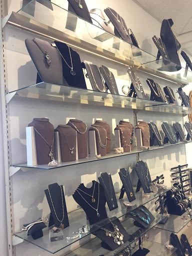 Pawn Shop «The Pawn & Jewelry Exchange», reviews and photos, 206 E Pittsburgh St, Greensburg, PA 15601, USA